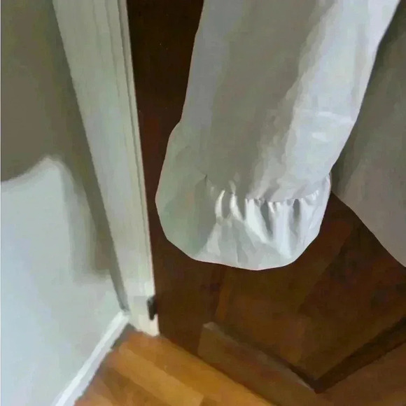 J Crew rain coat NWOT gray/beige. Size 4 - Picture 4 of 8